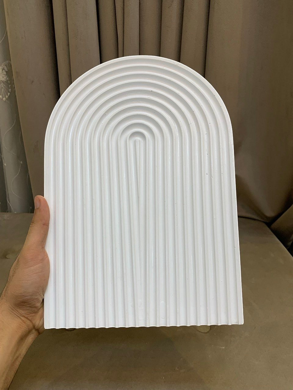 Rainbow Arch Large - Polished Concrete Minimalist Display Tray